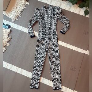 Chic Black and White Patterned Jumpsuit